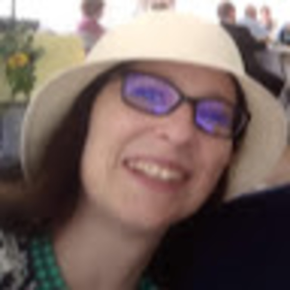 Meet your Posher, Rebecca